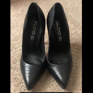 Aldo Black heels
